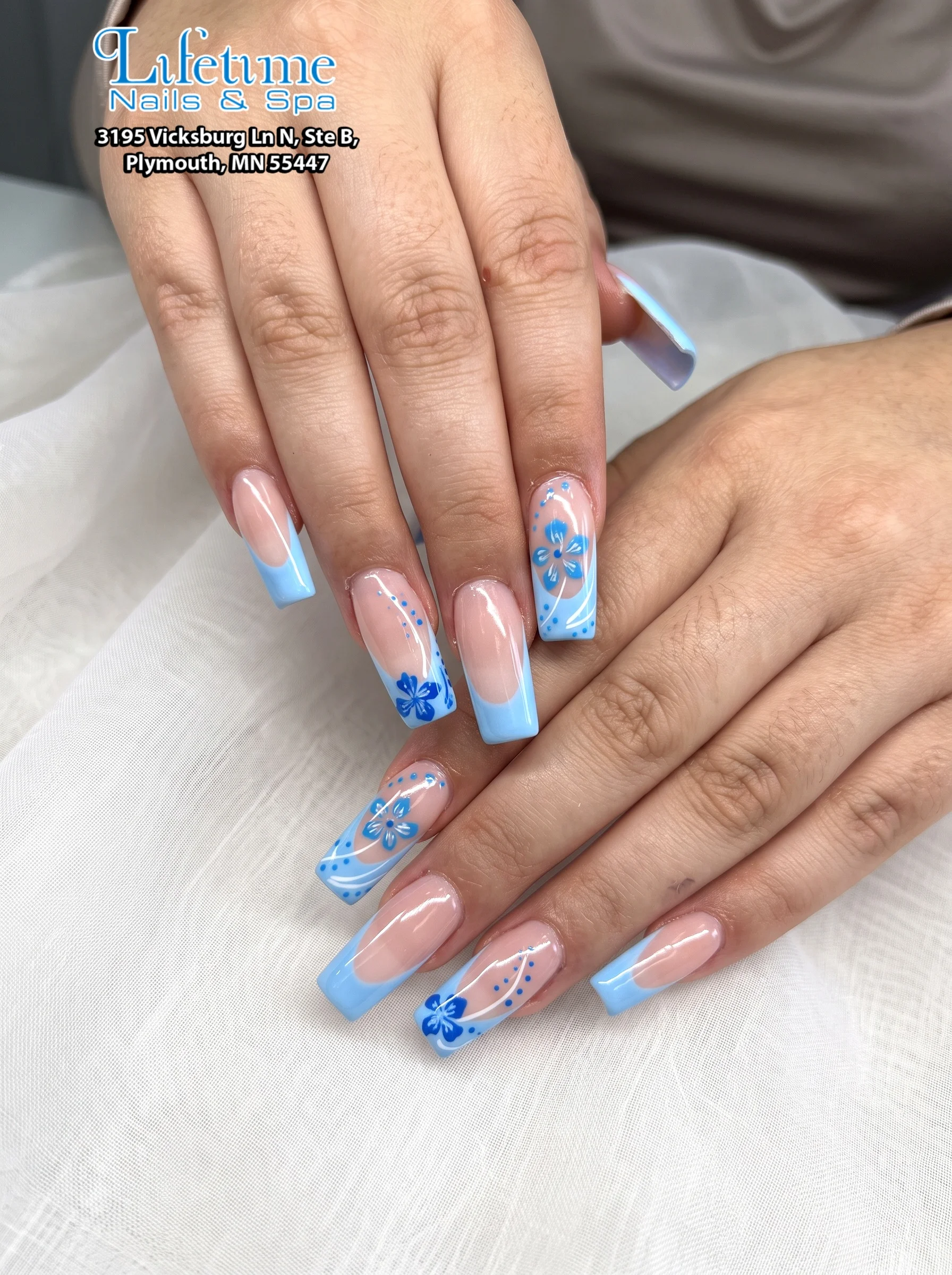 Angel nails